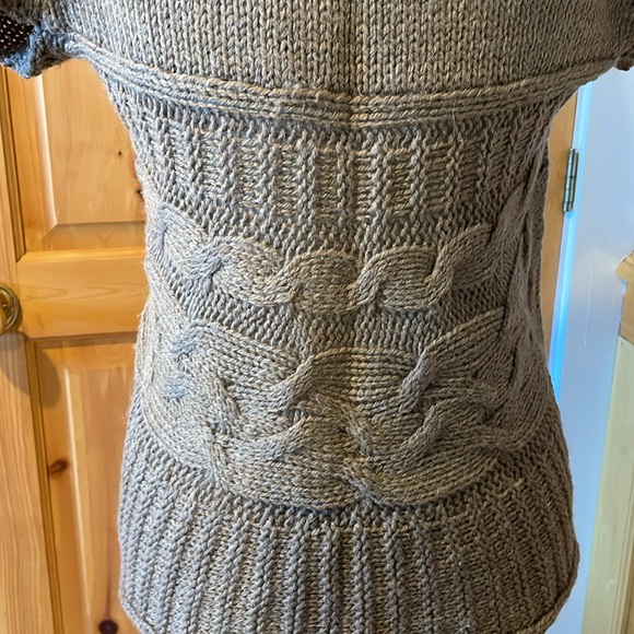 RW&CO sweater vest - Picture 4 of 10